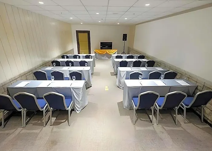 Quincentennial Hotel